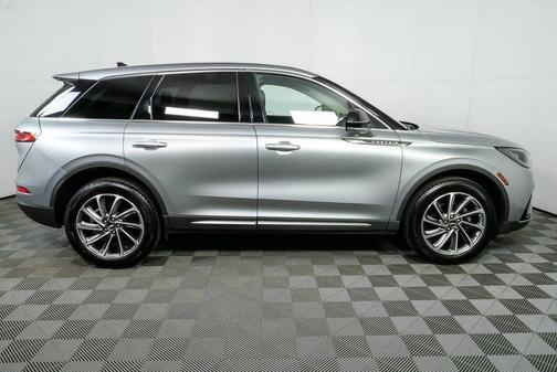 2024 Lincoln Corsair Premiere