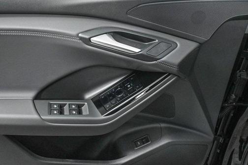 2025 Audi Q6 e-tron Premium