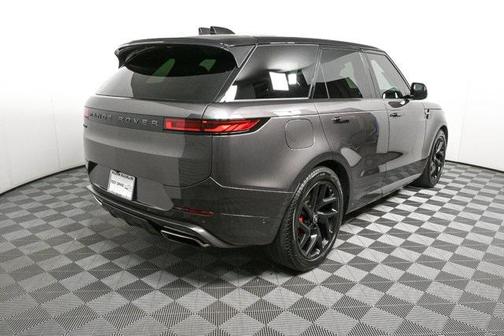 2024 Land Rover Range Rover Sport SE