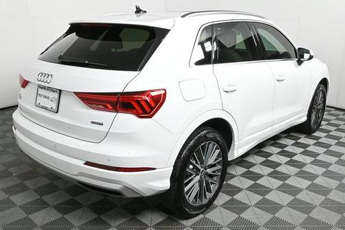 2022 Audi Q3 40 Premium