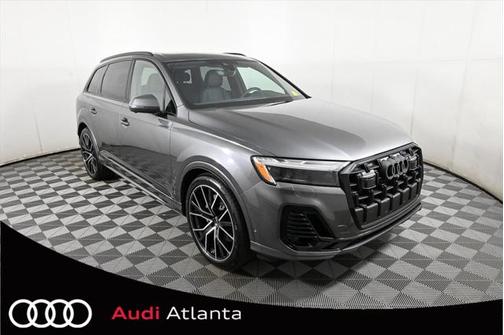 2025 Audi Q7 55 Premium Plus