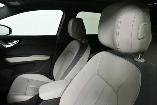 2025 Audi Q4 e-tron Premium 45 RWD