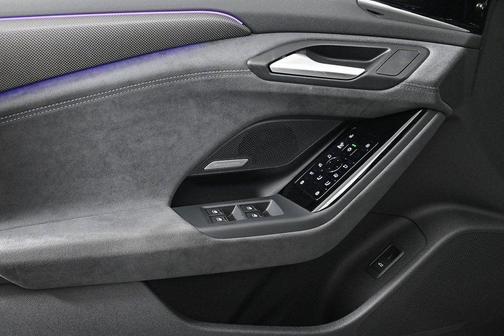 2025 Audi S6 e-tron Premium Plus