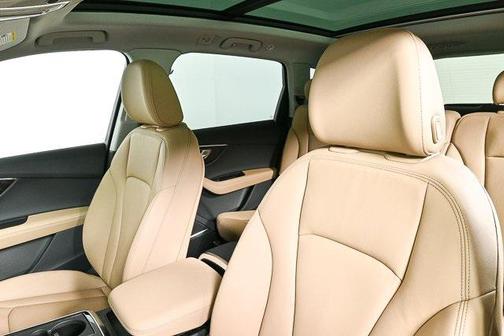 2025 Audi Q7 45 Premium Plus
