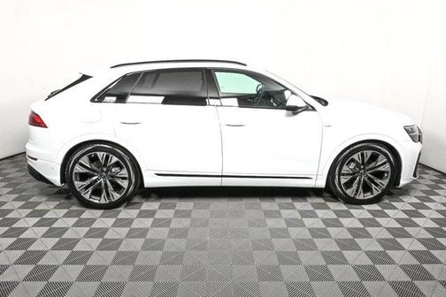 2026 Audi Q8 55 Premium Plus