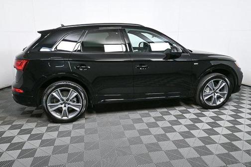 2025 Audi Q5 45 S line Premium