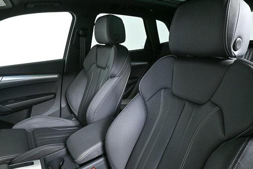 2025 Audi Q5 45 S line Premium