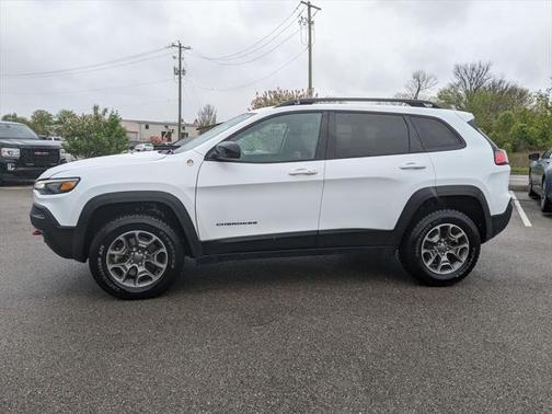2022 Jeep Cherokee Trailhawk