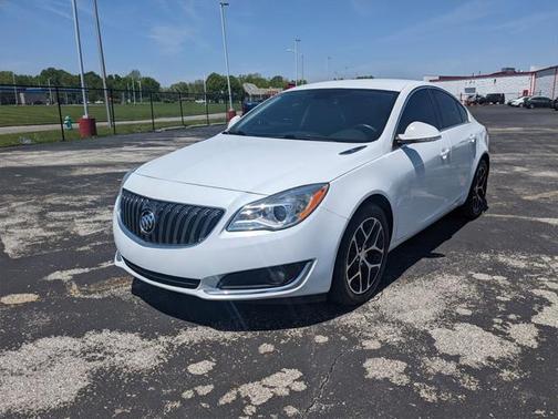 2017 Buick Regal Turbo Sport Touring