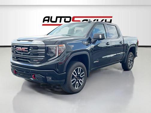 Onyx Black 2024 GMC Sierra 1500 AT4