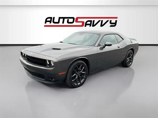 2021 Dodge Challenger SXT