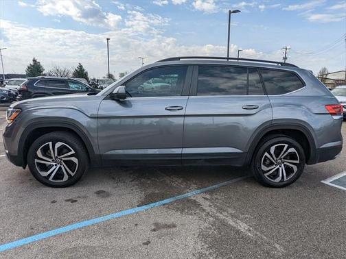 2022 Volkswagen Atlas 3.6L SE w/Technology