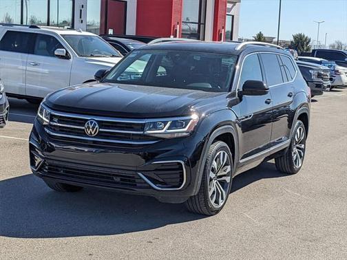 2022 Volkswagen Atlas 3.6L SEL Premium