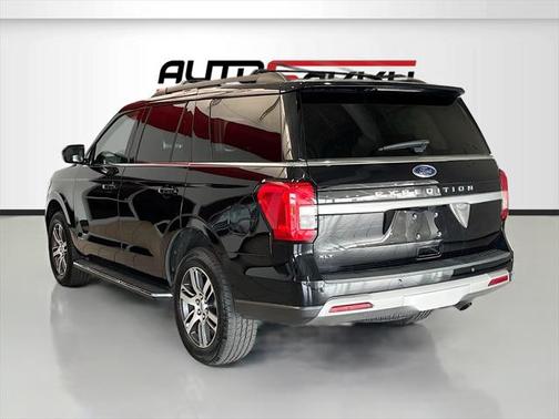 2022 Ford Expedition XLT