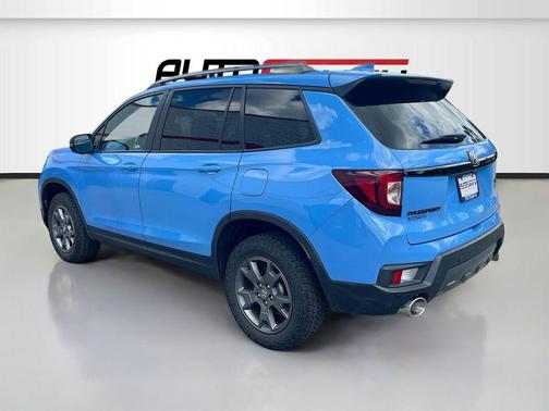 Diffused Sky Pearl 2024 Honda Passport AWD TrailSport