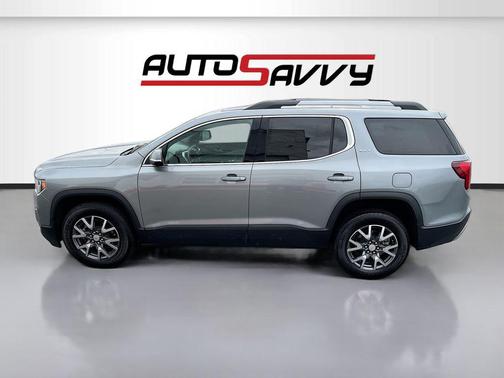 Sterling Metallic 2023 GMC Acadia AWD SLT