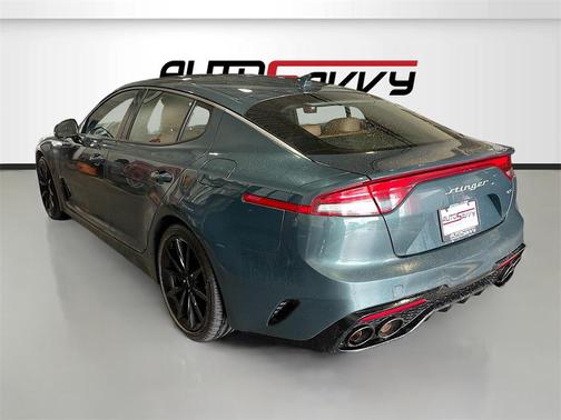 2023 Kia Stinger GT2