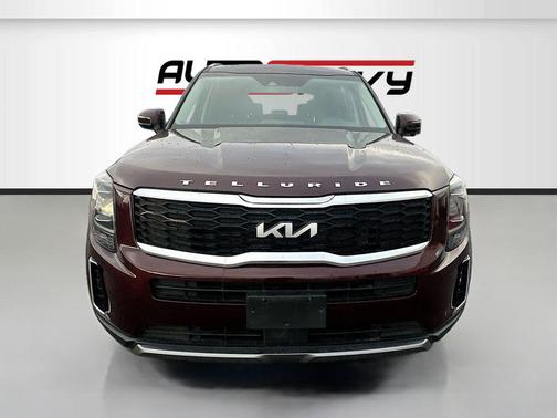 Sangria 2022 Kia Telluride S