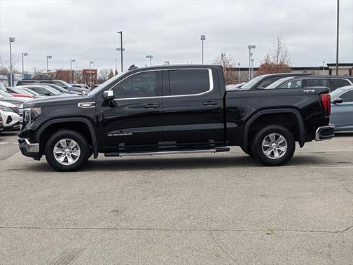 2024 GMC Sierra 1500 SLE