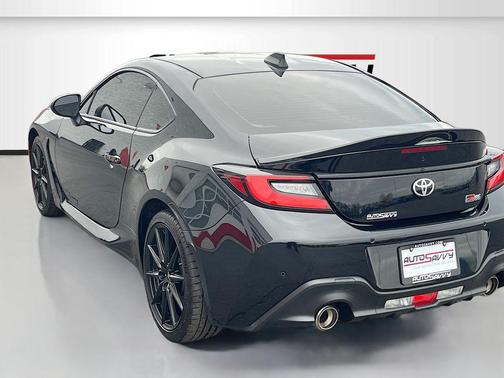 Raven 2024 Toyota GR86 Premium