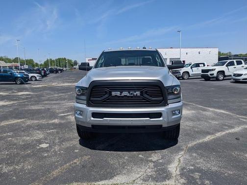 2018 RAM 2500 Laramie Crew Cab 4x4 6'4' Box