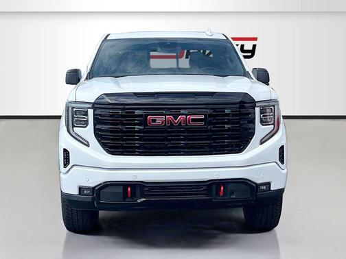 Summit White 2023 GMC Sierra 1500 AT4