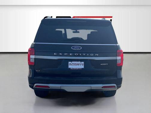 Black Metallic 2024 Ford Expedition XLT