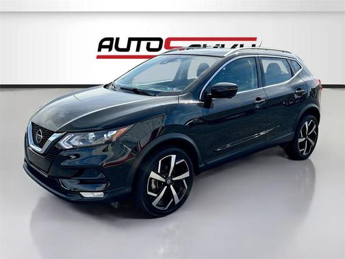 2022 Nissan Rogue Sport SL