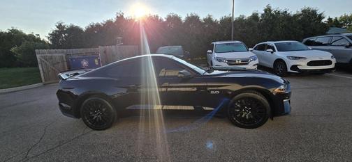 2022 Ford Mustang GT Premium