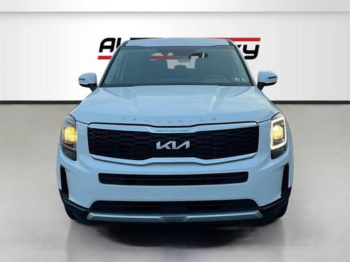 2022 Kia Telluride LX