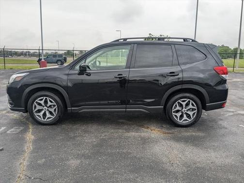 2024 Subaru Forester Premium