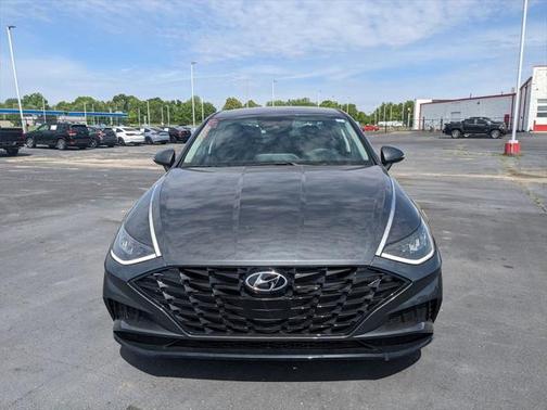2022 Hyundai SONATA SEL