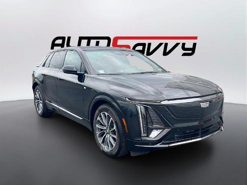Stellar Black Metallic 2025 Cadillac LYRIQ Sport