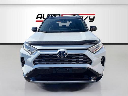 2019 Toyota RAV4 Hybrid SE