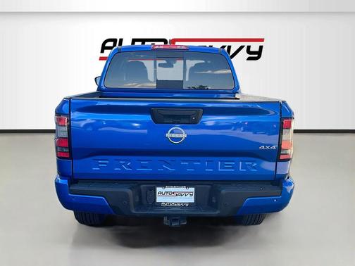 Bluestone Pearl 2026 Nissan Frontier SV