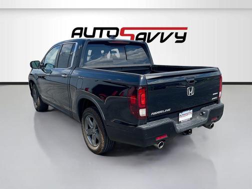 Crystal Black Pearl 2023 Honda Ridgeline RTL-E