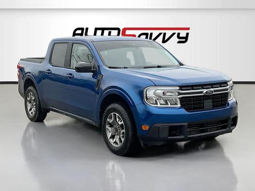 Atlas Blue Metallic 2024 Ford Maverick Lariat
