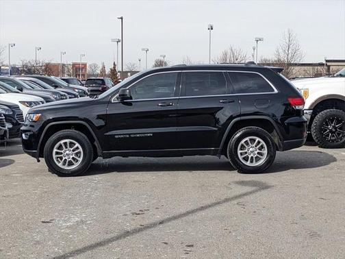 2020 Jeep Grand Cherokee Laredo
