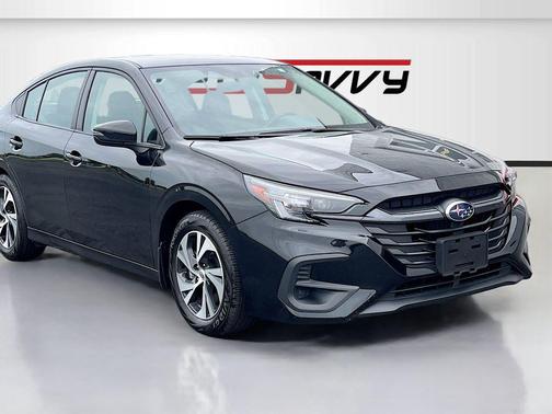 Crystal Black Silica 2025 Subaru Legacy Premium