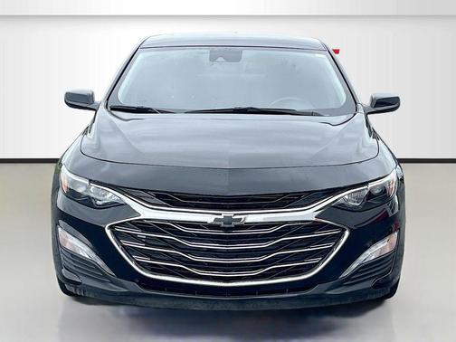 Mosaic Black Metallic 2025 Chevrolet Malibu FWD RS