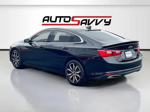 Mosaic Black Metallic 2025 Chevrolet Malibu FWD RS