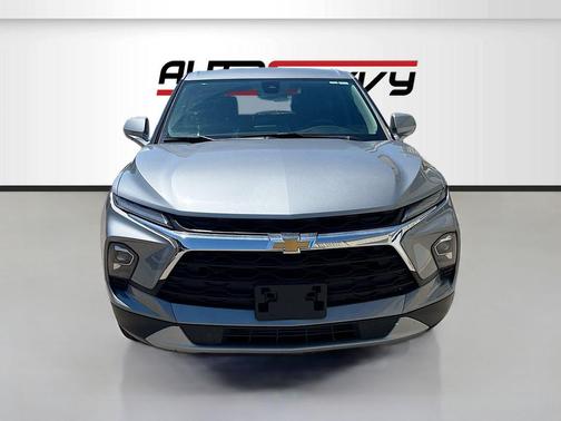 Sterling Gray Metallic 2025 Chevrolet Blazer 2LT