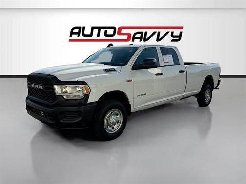 2022 RAM 2500 Tradesman Crew Cab 4x2 8' Box