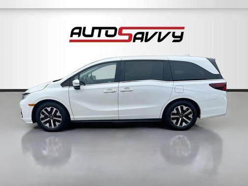 Platinum White Pearl 2025 Honda Odyssey EX-L