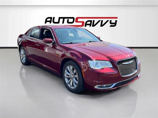 2021 Chrysler 300 Touring