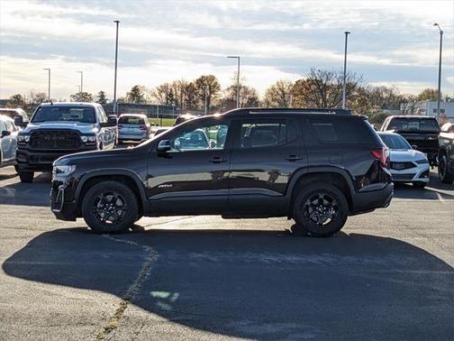 2021 GMC Acadia AWD AT4