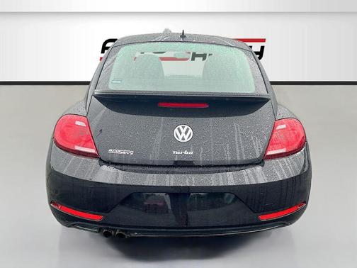 2019 Volkswagen Beetle 2.0T S