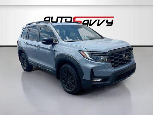 Sonic Gray Pearl 2022 Honda Passport AWD TrailSport
