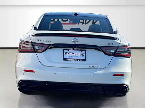Pearl White Tricoat 2022 Nissan Maxima SR Xtronic CVT