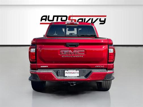 2024 GMC Canyon AT4
